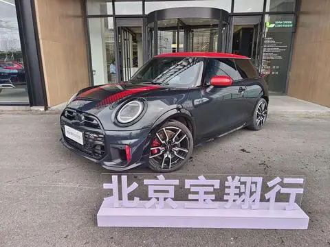 MINI JCW 2025 — фото 1