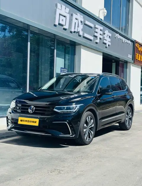 Volkswagen Tiguan L 2022