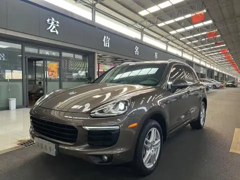 Porsche Cayenne 2015 — фото 1