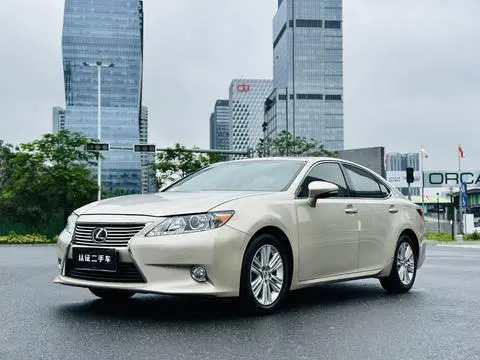 Lexus ES 2014