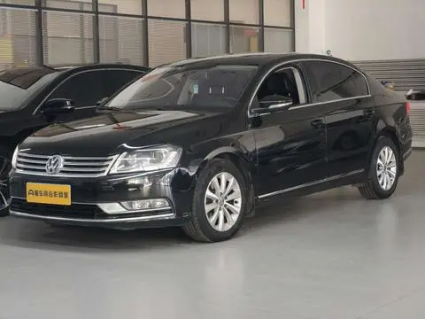 Volkswagen Magotan 2013