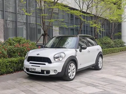 MINI COUNTRYMAN 2014