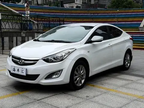 Hyundai Elantra Langdong 2015