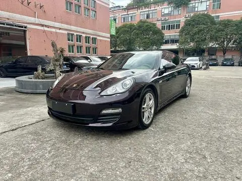 Porsche Panamera 2013