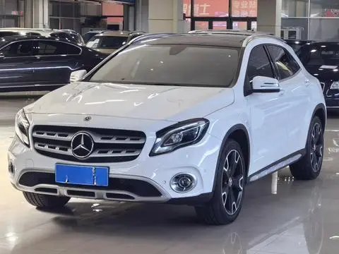 Mercedes-Benz GLA 2017
