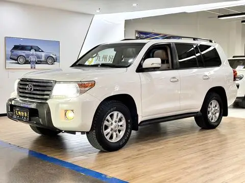 Toyota 兰德酷路泽 2012