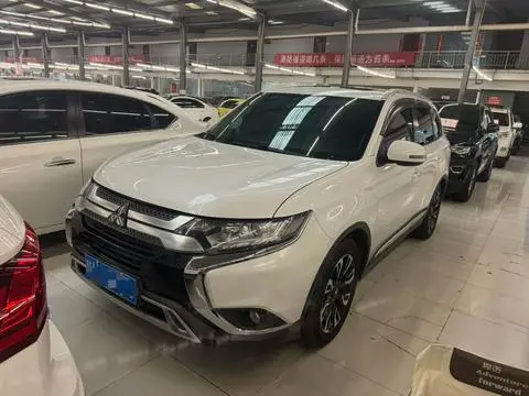 Mitsubishi 欧蓝德 2021
