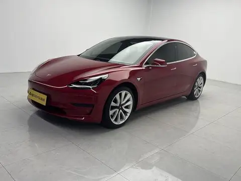 Tesla Model 3 2020