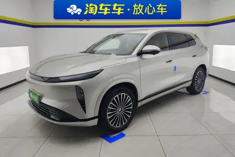 Dongfeng L8 PHEV 2025