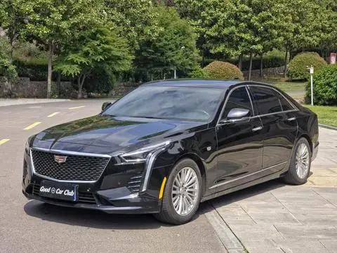 Cadillac CT6 2022