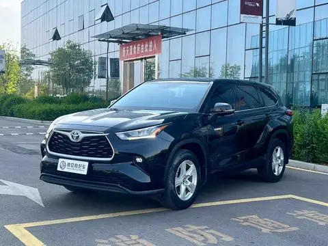 Toyota Highlander 2022