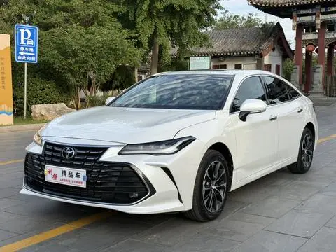 Toyota 亚洲龙 2023 — фото 1