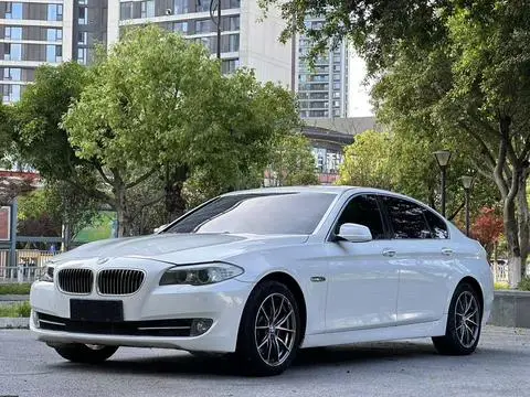 BMW 5 Series 2011