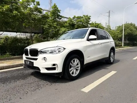 BMW X5 2018 — фото 1