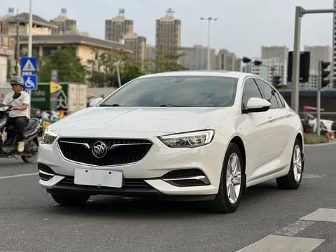 Buick Regal 2019 — фото 1
