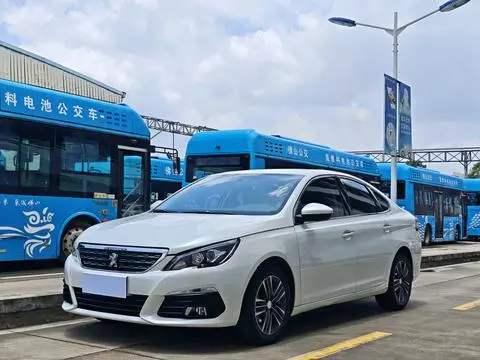 Peugeot 308 2016