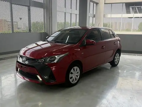Toyota YARIS L 2016