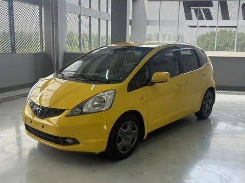 Honda Fit 2008 — фото 1