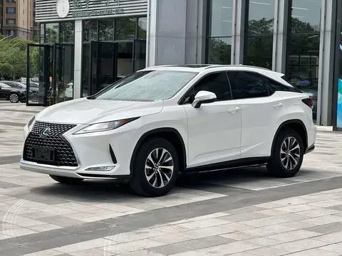 Lexus RX 2020