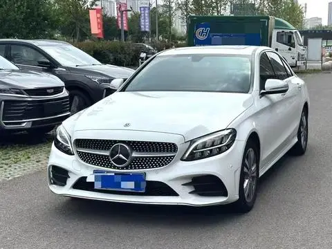 Mercedes-Benz C-Class 2021