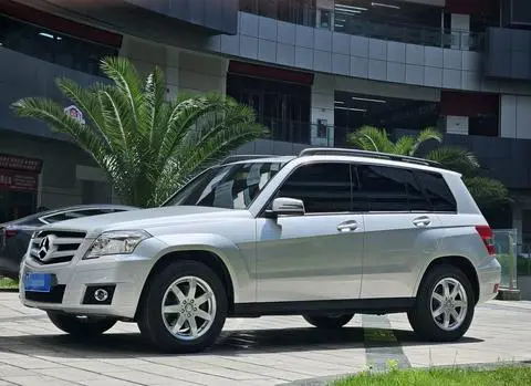 Mercedes-Benz GLK-Class 2011