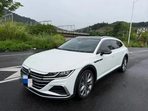 Volkswagen CC 2021 — фото 1