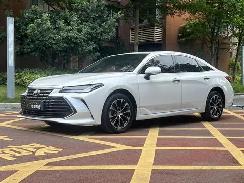 Toyota 亚洲龙 2022
