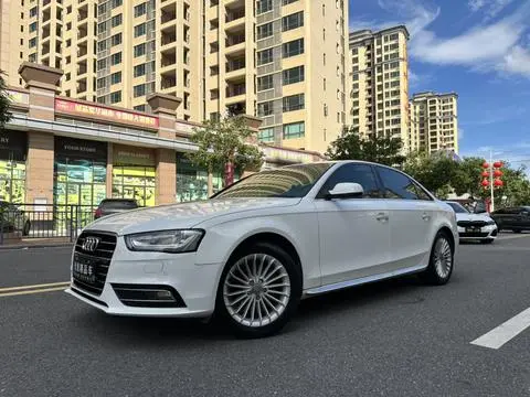 Audi A4L 2016