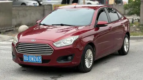 Ford Escort 2015