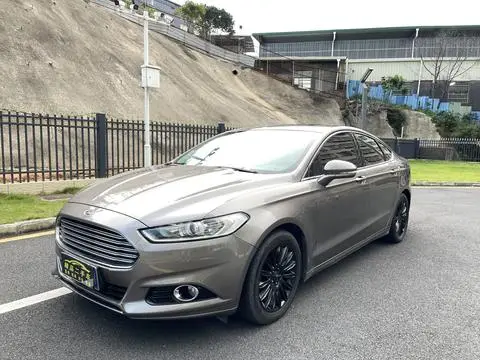 Ford 蒙迪欧 2013