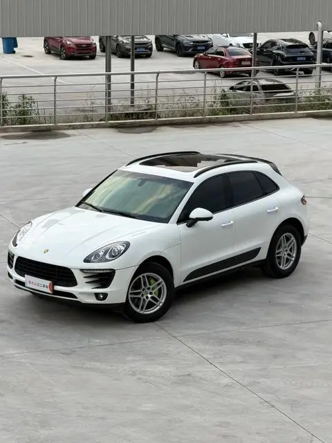 Porsche Macan 2016