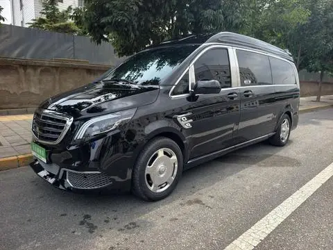 Mercedes-Benz 威霆 2022