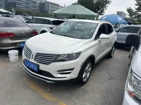 Lincoln MKC 2017