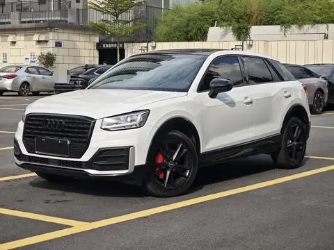 Audi Q2L 2018