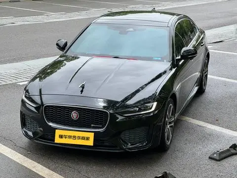 Jaguar XEL 2023 — фото 1