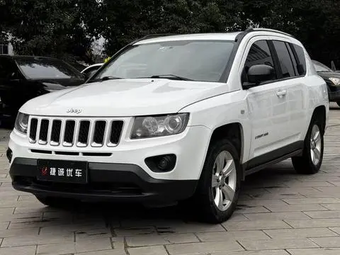 Jeep 指南者 2013
