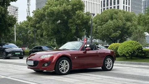 Mazda MX-5 2009 — фото 1