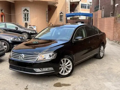 Volkswagen Magotan 2012
