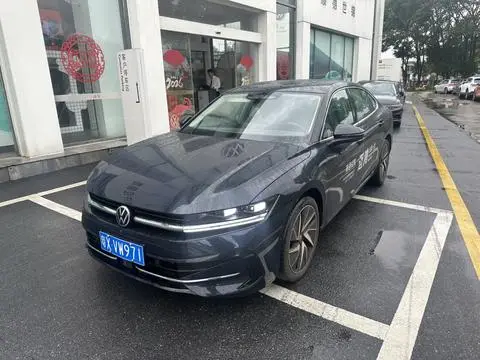 Volkswagen Magotan 2024