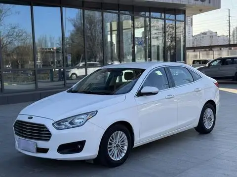Ford Escort 2015