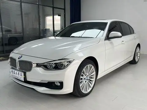BMW 3 Series 2018 — фото 1