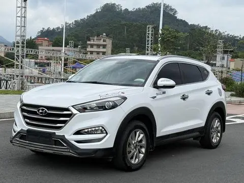 Hyundai 途胜 2015