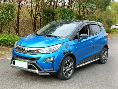 BYD 元 2016