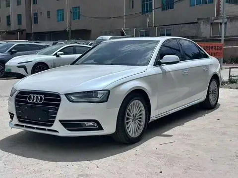 Audi A4L 2016