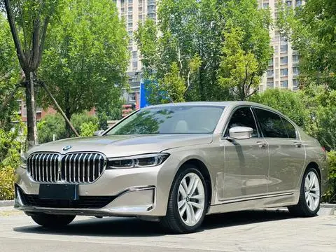 BMW 7 Series 2016 — фото 1