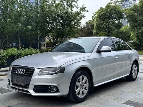 Audi A4L 2010