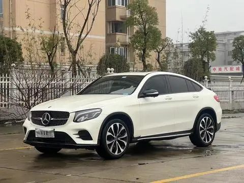 Mercedes-Benz GLC轿跑 2017