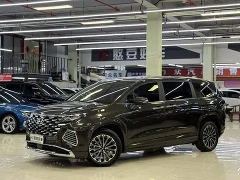 Hyundai Custo 2024