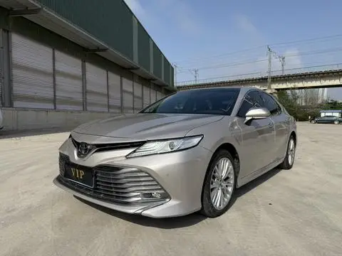 Toyota Camry 2019