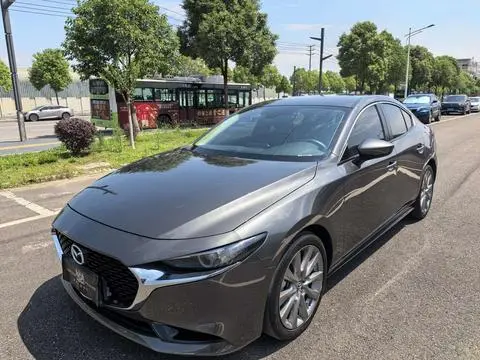 Mazda 3 昂克赛拉 2021 — фото 1